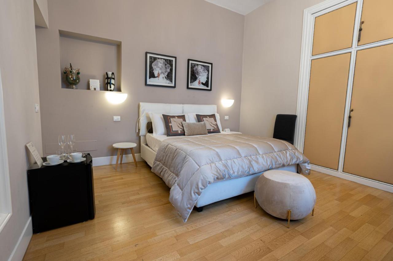Cardilli Luxury Rooms Рим Экстерьер фото